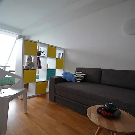 New Town Apartment *